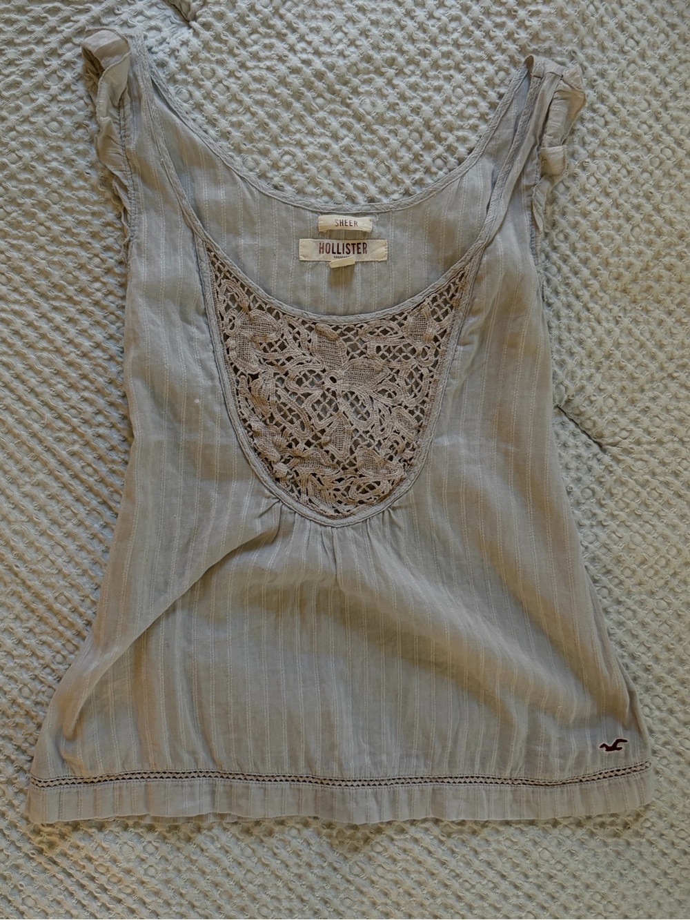 Hollister Women's Lace Inset Scoop Tank in Light Gray